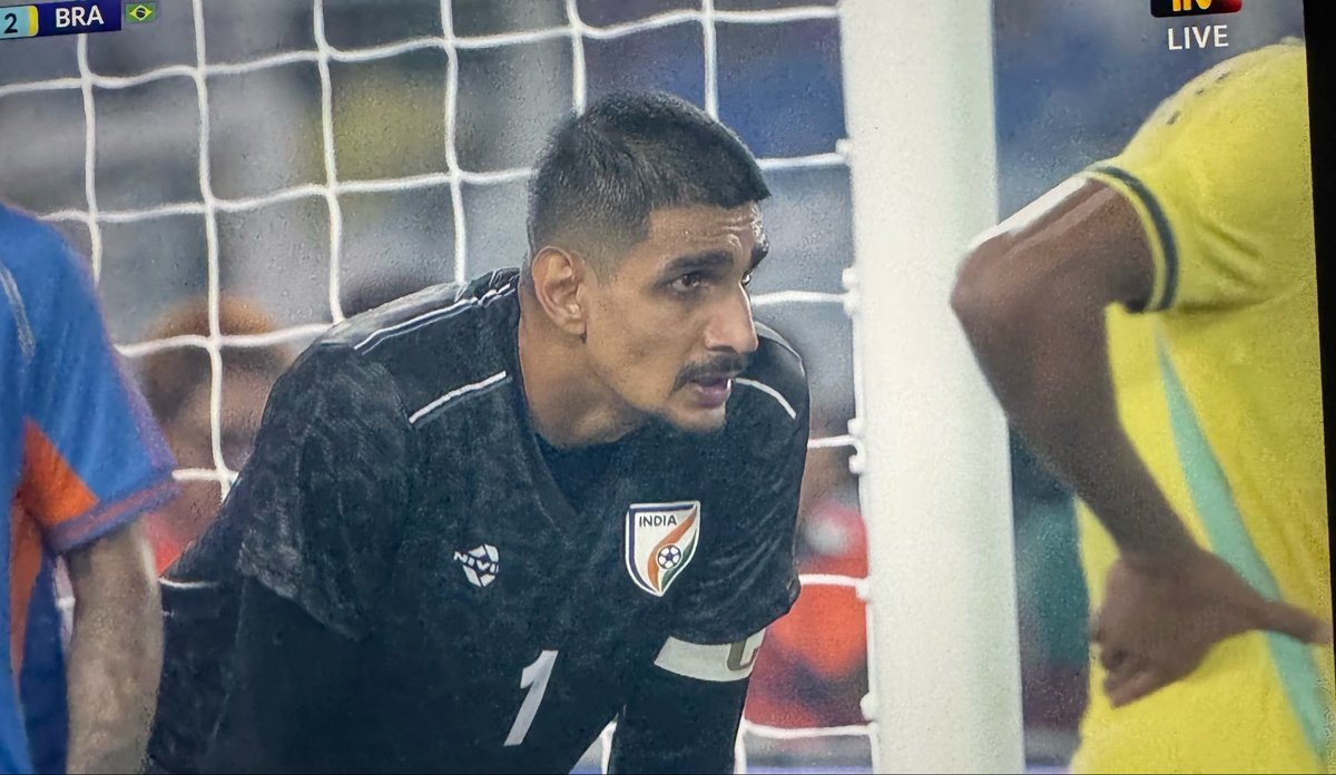 FootballGyaani's tweet photo. Not the performance the Indian fans wanted 🥲

#gupreetsingh #indiavsbrazil #fifa #football https://t.co/oGUTBCveQi