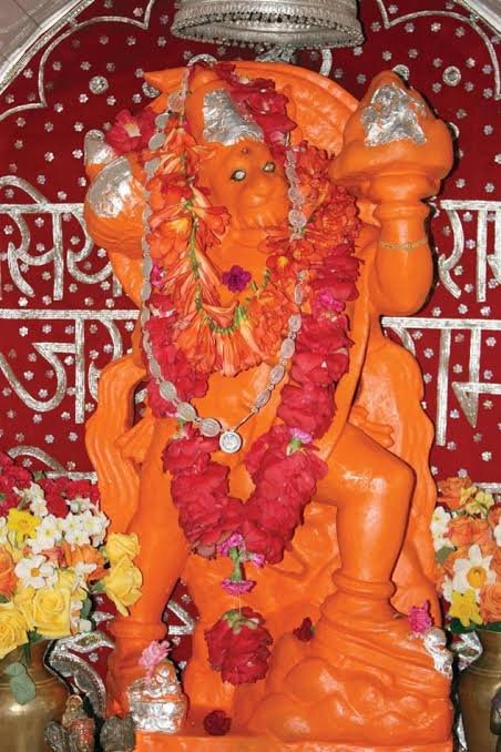 S__Mishra's tweet photo. ॐ हं हनुमते नमः ।�� 🙏🚩 https://t.co/ysdUqJITn3