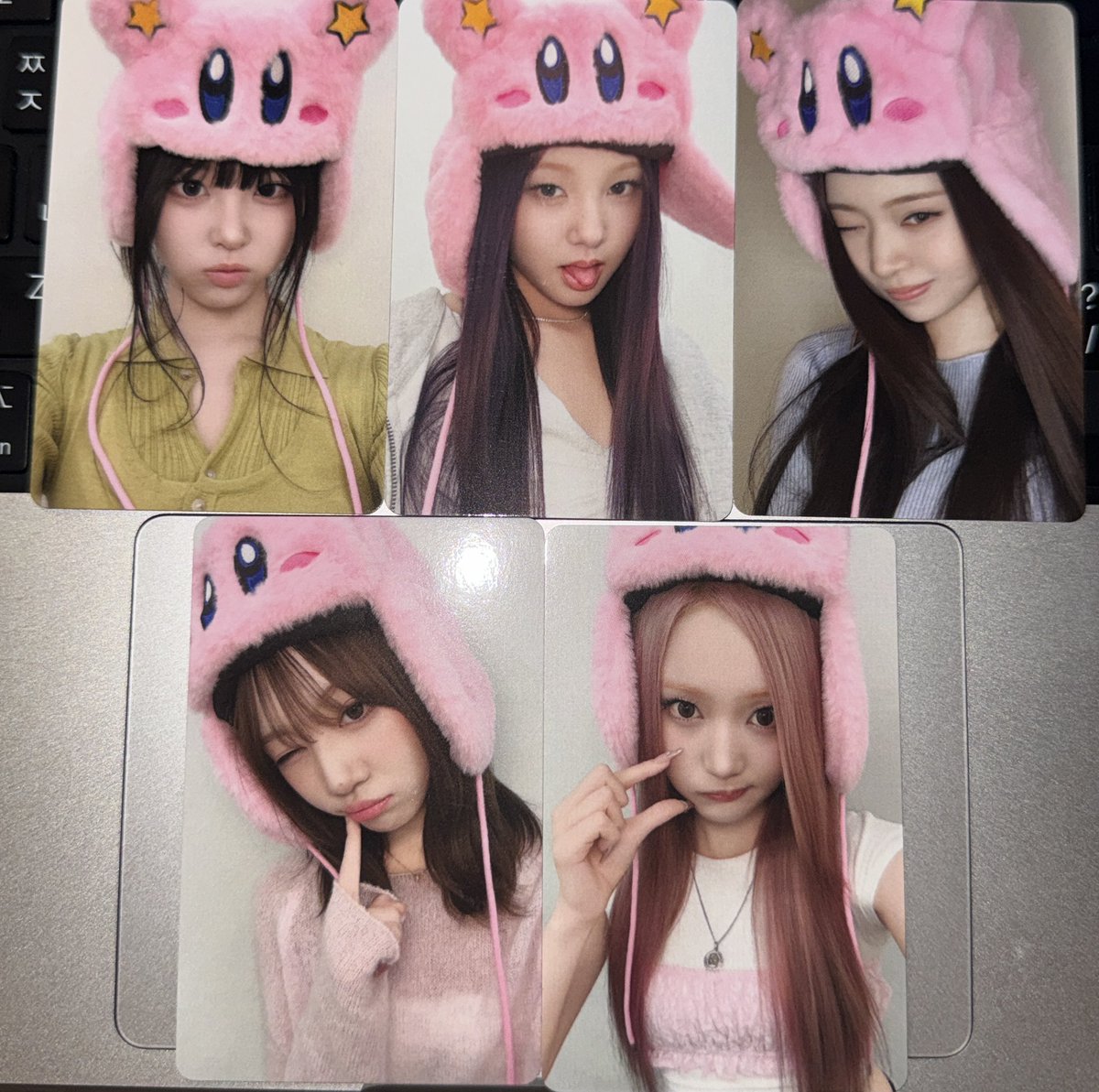 kiizzanf's tweet photo. 키비츠 대면 특전 포카 양도

Set(5pcs) - 3.0

Keyveatz 키비츠 손주원 sonjuone 강예슬 KANGYESEUL 김유나 kimyuna 유이 NEWY 엄지원 umjiwon https://t.co/FDu5PA6Iog
