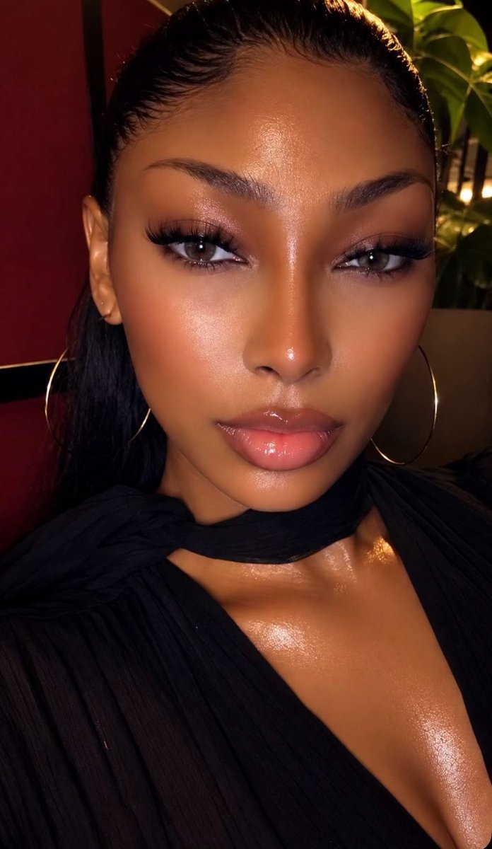 __CD2_'s tweet photo. Sophia Egbueje is who she thinks she is 🥵 https://t.co/2JOofoUH10