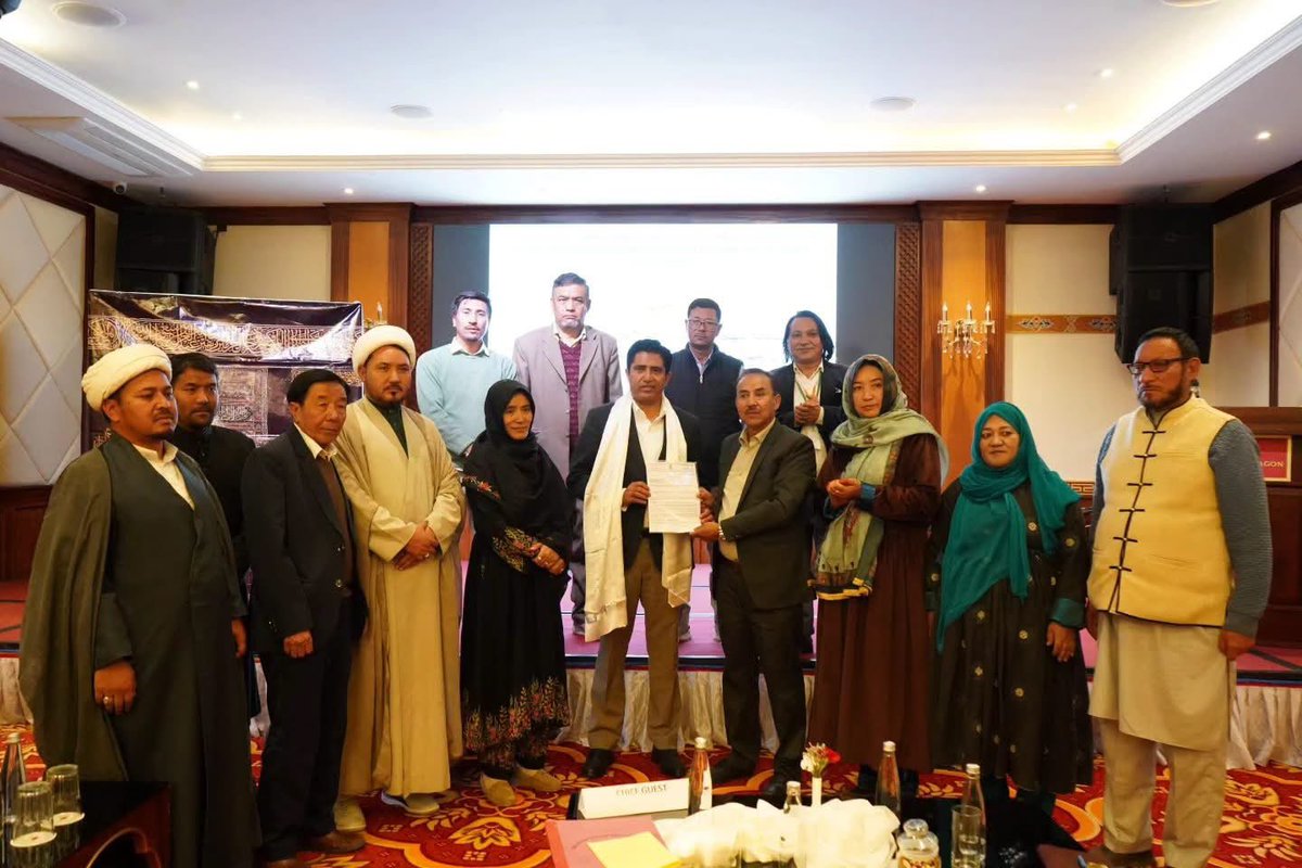 LadakhTimes's tweet photo. Haj Committee, UT Ladakh, conducted a Haj–2027 training programme in Leh, guiding over 80 pilgrims on documentation, medical requirements, travel, accommodation and Haj preparedness.

#Haj2027 #Ladakh #Leh https://t.co/ua55BwkibD