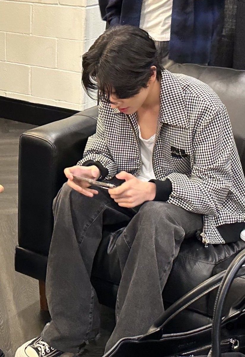 sleeptighting's tweet photo. https://t.co/gwIJ2XgkXA