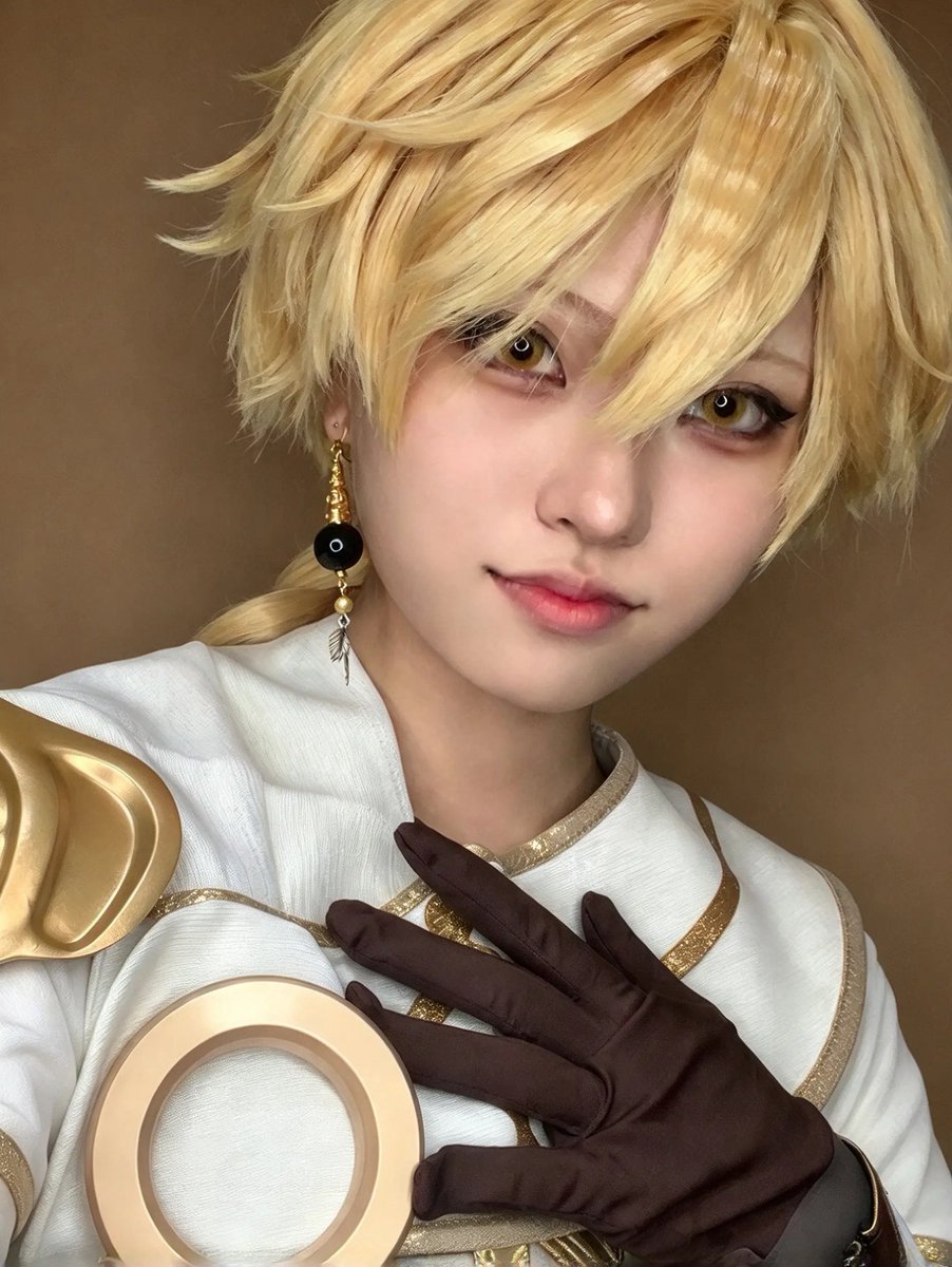 Kuu1260's tweet photo. 原神難しい
 #原神コスプレ  #空コスプレ https://t.co/i1YHeYgNSH