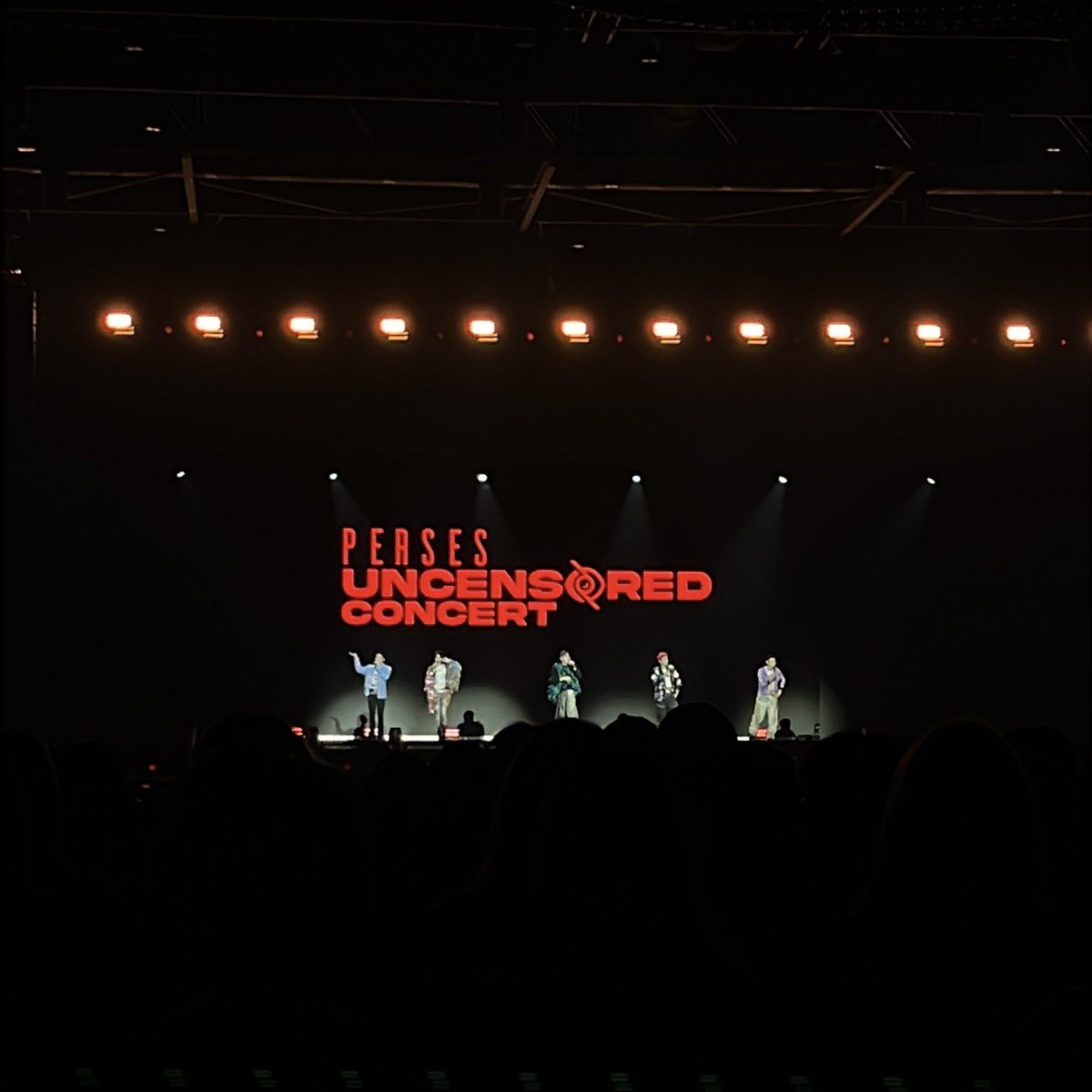 babiesolenne's tweet photo. ได้มาเจอพี่เพอแล้ววว เก่งกันทุกคนเลยนิ่นาาา🤏🏻🤏🏻

PERSES UNCENSORED CONCERT

#PERSES_UNCENSOREDConcert
#PERSES_UNCENSORED

ขอบคุณบัตรจากพี่สาวคนสวย @Milano_0304 #รีวิวของamitta ที่ช่วยสานฝันให้ผมได้ไปหาพี่เพอคับ อยากกราบไหว้งามๆ ฮืออออ🙏🏻🙇🏻‍♀️😭 https://t.co/XFHawBrZ2r