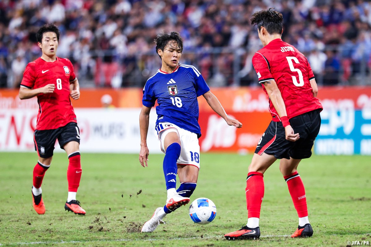 jfa_samuraiblue's tweet photo. 🔹U-21日本代表🔹

16年ぶりの優勝を目指した韓国との決勝戦🇯🇵🇰🇷
後半に先制点を許すも、その後は何度もゴール前に迫ります。
しかし最後までゴールネットを揺らすことができず、0-1で敗戦。
優勝まであと一歩届かず、銀メダルという結果となりました。

大会を通じて、たくさんのご声援をありがとうございました。
またそれぞれの場所で成長を続ける選手たちへ、より一層の後押しをよろしくお願いします。

@AsianGames_2026 #IPPO
#U21日本代表 #サッカー日本代表