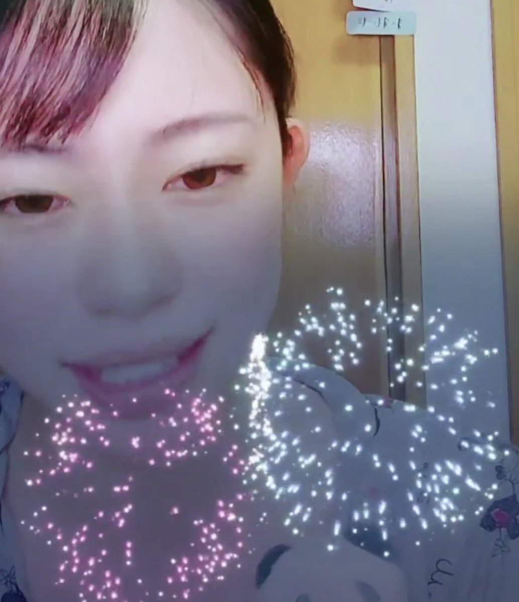 BuzzVideonoai's tweet photo. ライブゴール、ギフギャラ、埋めてくれてありがとです！
今日もライブゴール達成していきたい！！

配信はじめます🫡 https://t.co/ZIKAE1V9Iu