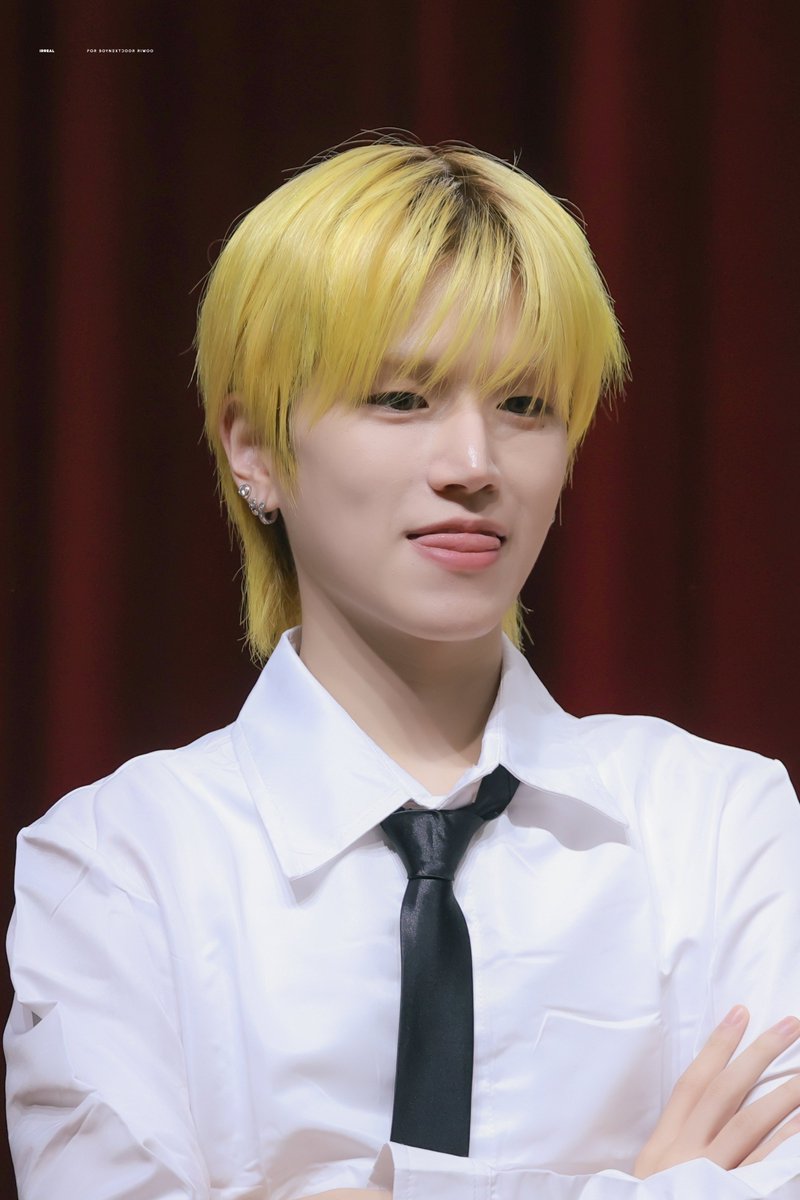 Irreal1022's tweet photo. 261003 HD #포토리우
😛
#보이넥스트도어 #리우
#BOYNEXTDOOR #RIWOO https://t.co/QfEJyB1AU5