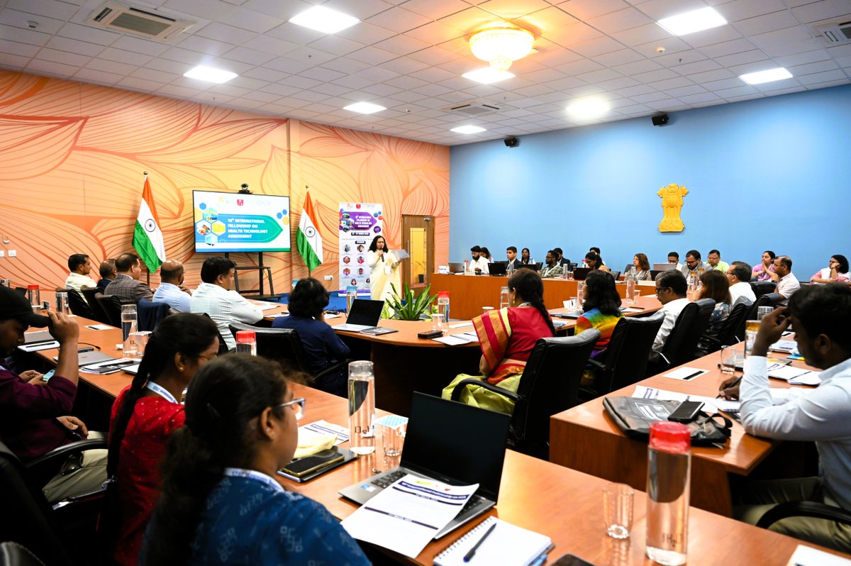 kcc_events's tweet photo. ✨ A #space where #ideas turn into action!

✨ Celsius &amp; Tesla at @KCC_events offers 1,500 sq. ft. of air-conditioned space, a 60-seater boardroom-style setup—ideal for productive meetings &amp; discussions.

📩 Host your next meeting at KCC: info@amtz.in | events@amtz.in https://t.co/G950HbMx6i