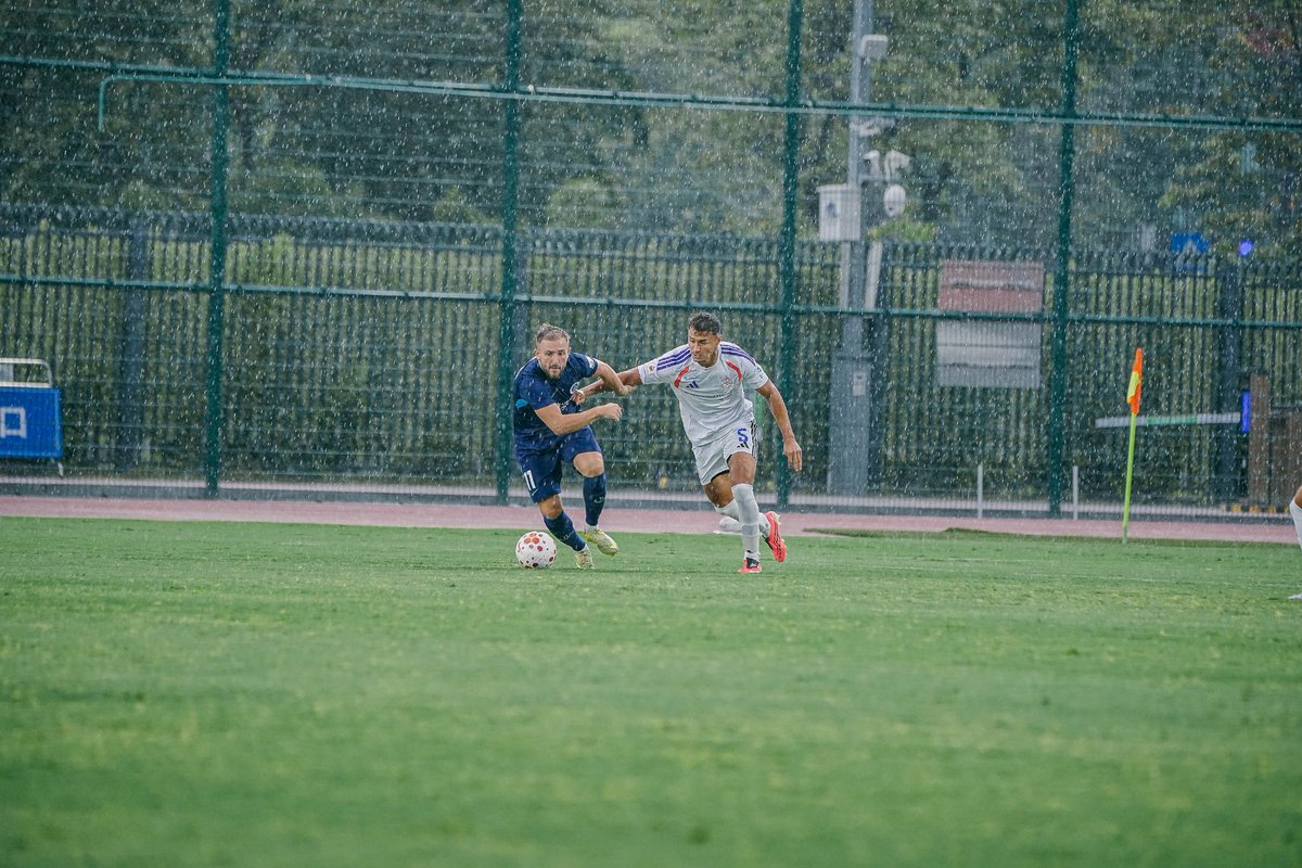 offsideHK's tweet photo. Eastern took on CSL outfit Shenzhen Peng City in Shenzhen yesterday, conceding a Wesley penalty during the match. #HKPL #hkfootball https://t.co/b9kuLqFwY8