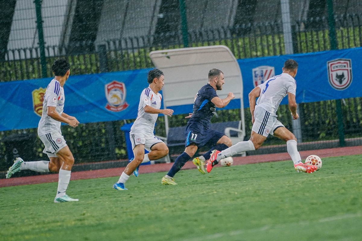 offsideHK's tweet photo. Eastern took on CSL outfit Shenzhen Peng City in Shenzhen yesterday, conceding a Wesley penalty during the match. #HKPL #hkfootball https://t.co/b9kuLqFwY8