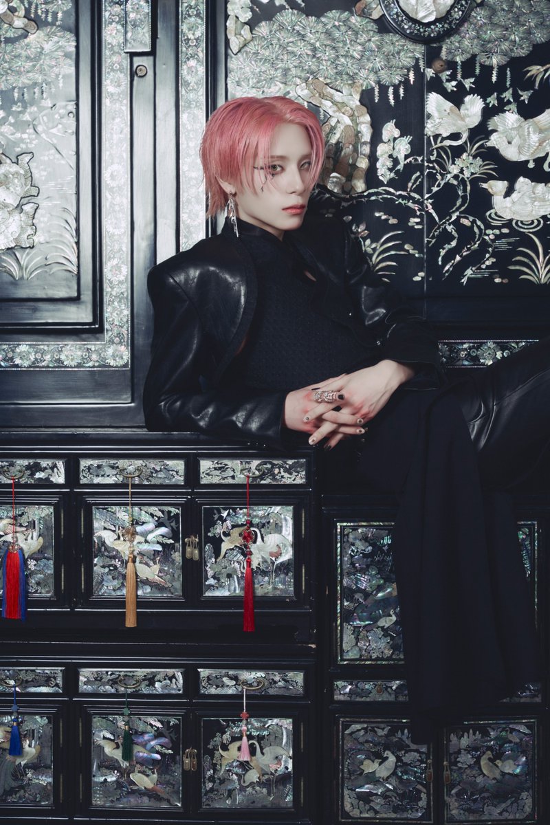 XLOV_official's tweet photo. XLOV 3rd MINI ALBUM [i=!]
CONCEPT PHOTO 1 - #HARU

❗ 2026.10.28 (WED) 6PM (KST)

#XLOV #엑스러브
#하루
#Hush #XLOV_HUSH
#i_equals_i #XLOV_i_equals_i https://t.co/H2CUkfls4Z