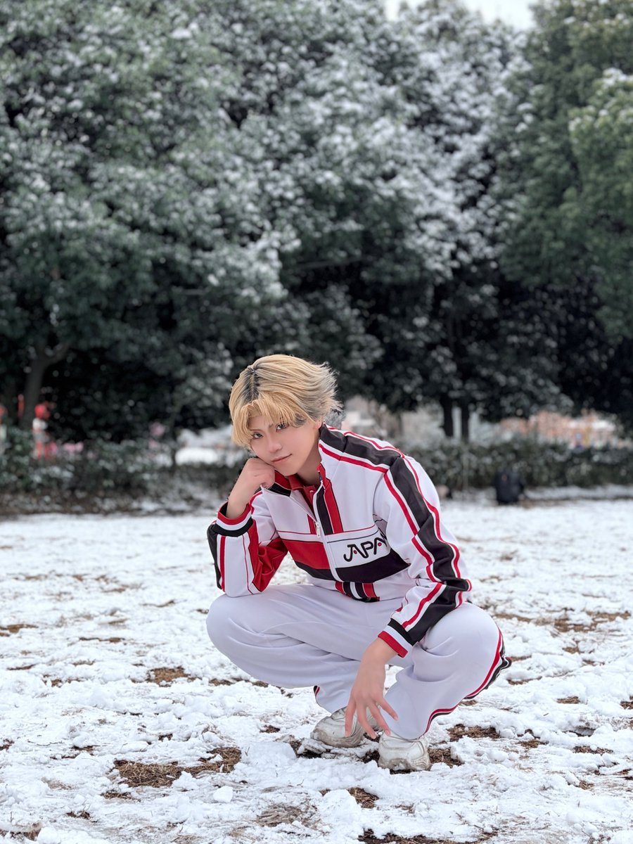 sito_nonbiri's tweet photo. あーん？誕生日じゃねーの！

📸@maromaromimimi https://t.co/Kw8P8NSWl4