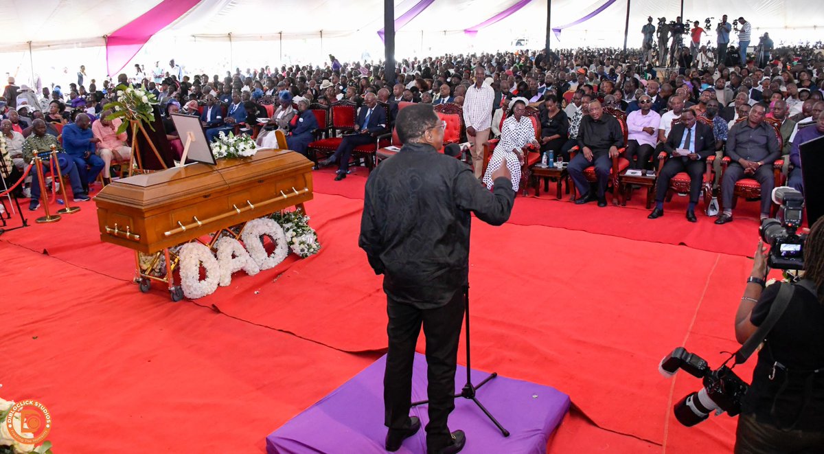 orengo_james's tweet photo. We have laid to rest Mwalimu Jackson Karua in Kimunye, Kirinyaga, a true patriarch whose values of integrity, courage and discipline live on through his children, particularly my sister Hon. @MarthaKarua. His legacy will endure for generations. Rest in eternal peace, Mwalimu. https://t.co/j83q6KEvPM