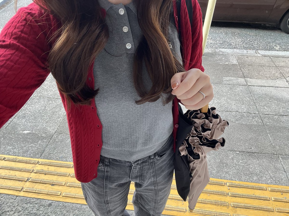 pocoppmayu's tweet photo. 秋だね〜🍂 https://t.co/2u1sBvHInK