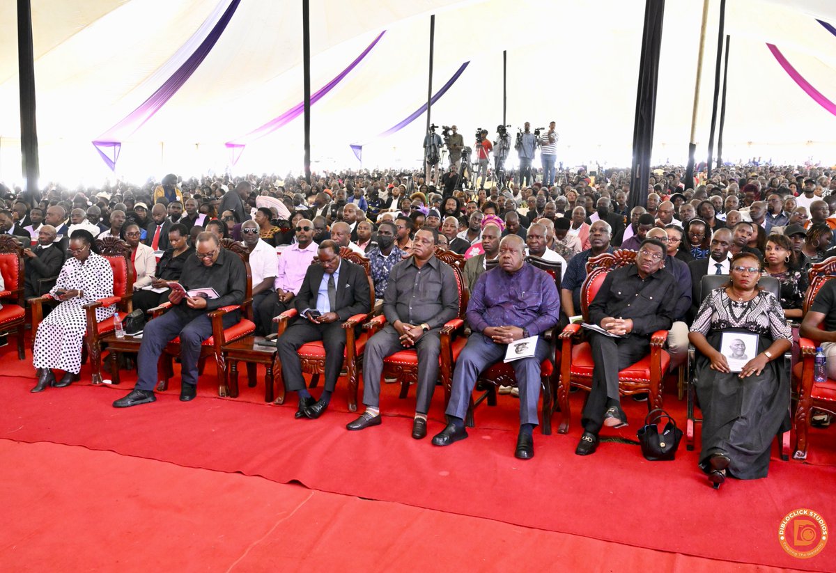 orengo_james's tweet photo. We have laid to rest Mwalimu Jackson Karua in Kimunye, Kirinyaga, a true patriarch whose values of integrity, courage and discipline live on through his children, particularly my sister Hon. @MarthaKarua. His legacy will endure for generations. Rest in eternal peace, Mwalimu. https://t.co/j83q6KEvPM