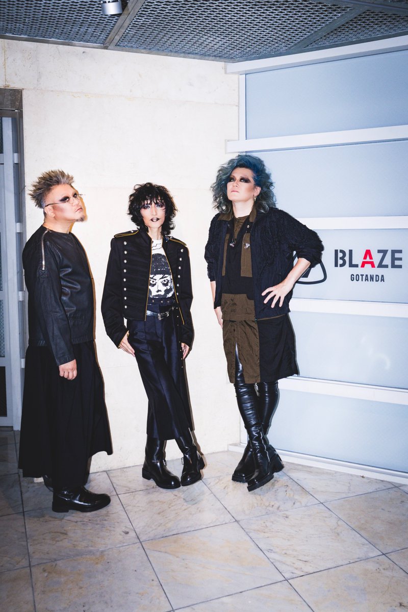 caligari_offici's tweet photo. \\\ cali≠gariの御礼 ///
📍cali≠gari TOUR「Re(member):12」(完売公演)
・2026年10月3日（土）五反田BLAZE

本日も盛り上がりました！
盛り上がりのおすそ分け👀
Album「12」より -  紅麗死異愛羅武勇
明日もご来場お待ちしております👌

⚡️NEXT LIVE⚡️
▶︎cali≠gari TOUR「Re(member):13」
・2026年10月4日（日）五反田BLAZE
[OPEN/START] 16:15/17:00
🙇‍♂️チケットSOLD OUT🙇‍♂️
【サポートミュージシャン】 白石元久(マニピュレーター) / 中西祐二（ドラム）
INFO.ディスクガレージ
https://t.co/xsSBYYn4lt

◉公演詳細
https://t.co/xMXT1U5wPw
vs3n63CcvQSBSScT3ssFc

#caligari
#カリガリ
#カリガリの終活
#カリガリは終活中
