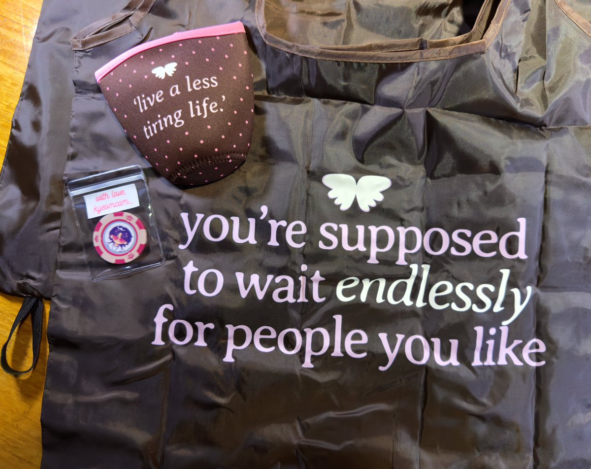 kyeomcam_'s tweet photo. 𝙟𝙚𝙤𝙣𝙜𝙝𝙖𝙣 𝙙𝙖𝙮 𝙜𝙞𝙫𝙚𝙖𝙬𝙖𝙮 🎂ྀི⋆˙⟡

1 winner of jeonghan-inspired sipper sleeves and shopper bag 💖
- mbf, like &amp; rt
- must be willing to shoulder lsf
- ends on oct 9

1004 NEW ERA OF JEONGHAN
#하니생일_돌아왔쫑
#1004_JEONGHAN_Day
@pledis_17 https://t.co/90py2Fsx5E