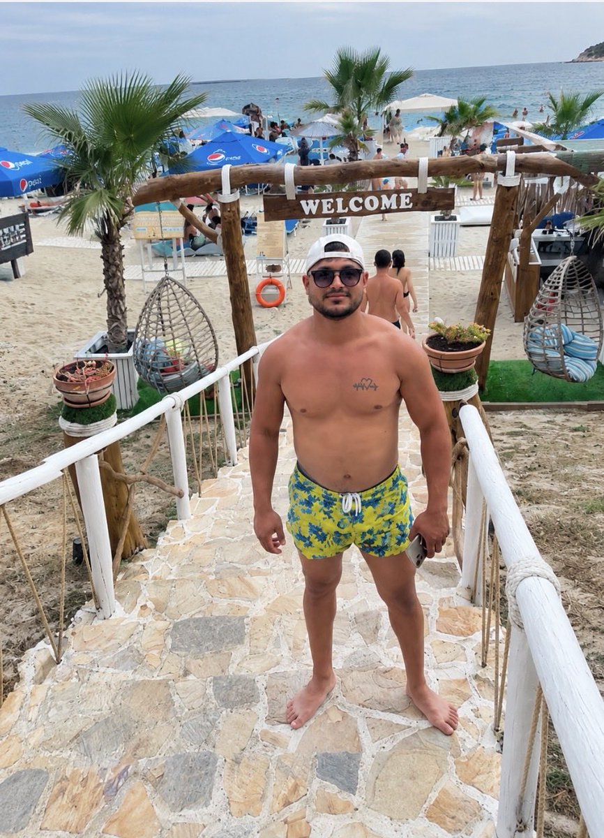 Gypsymennn's tweet photo. Пишете за размяна 🍆💦🍆 https://t.co/JROeBozG2f