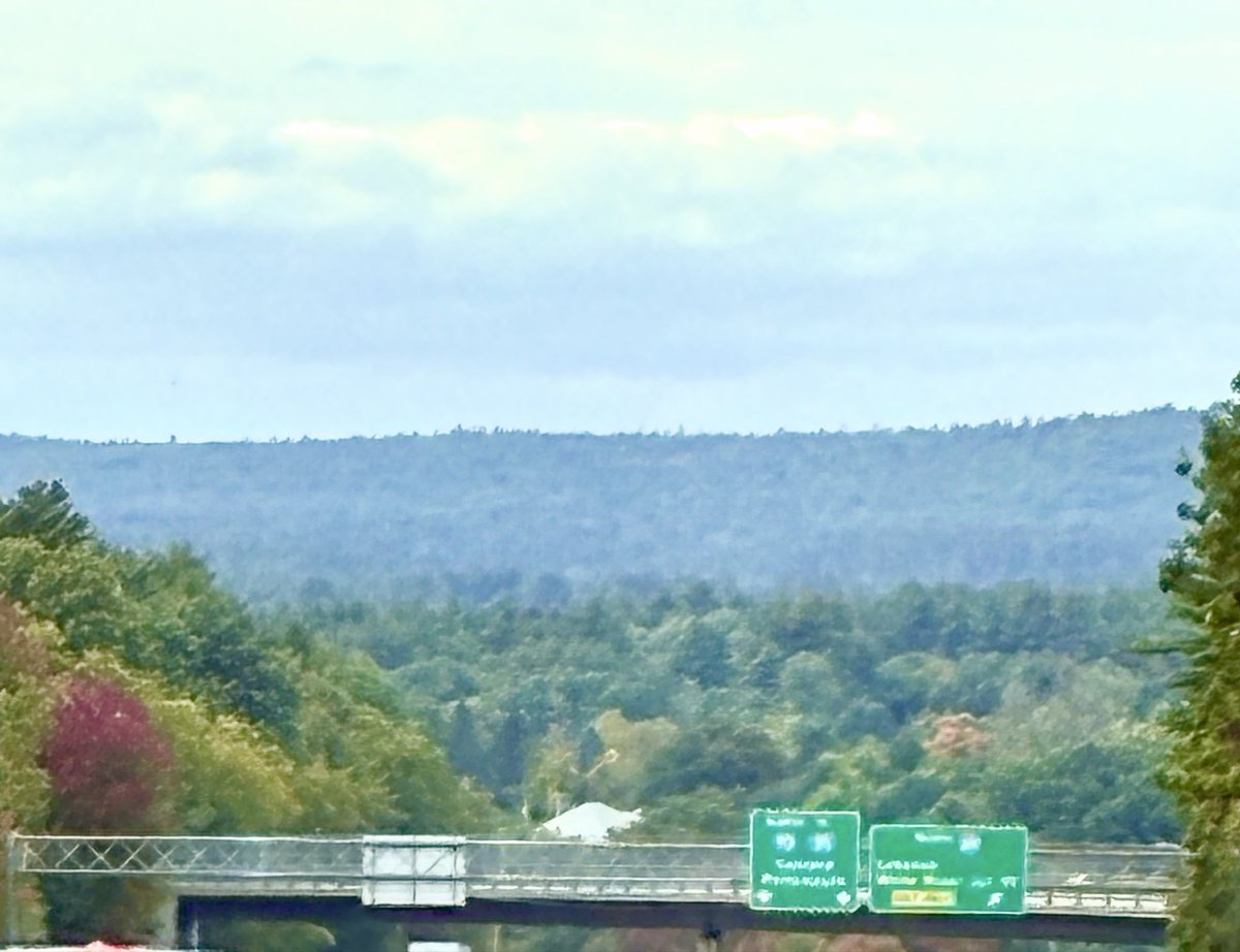GabrielBeanFB's tweet photo. Here’s some cool pictures I took on the move up to New Hampshire https://t.co/Aco4gyjXcq