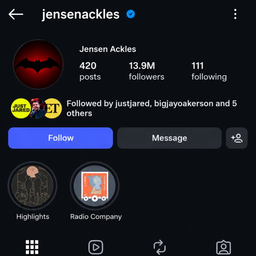 FlashCrave's tweet photo. Jensen Ackles has changed his Instagram profile picture to a Batman icon, shortly after reportedly following James Gunn on Instagram.

#Batman #JensenAckles #DC #JamesGunn https://t.co/hGX3q4eTaA