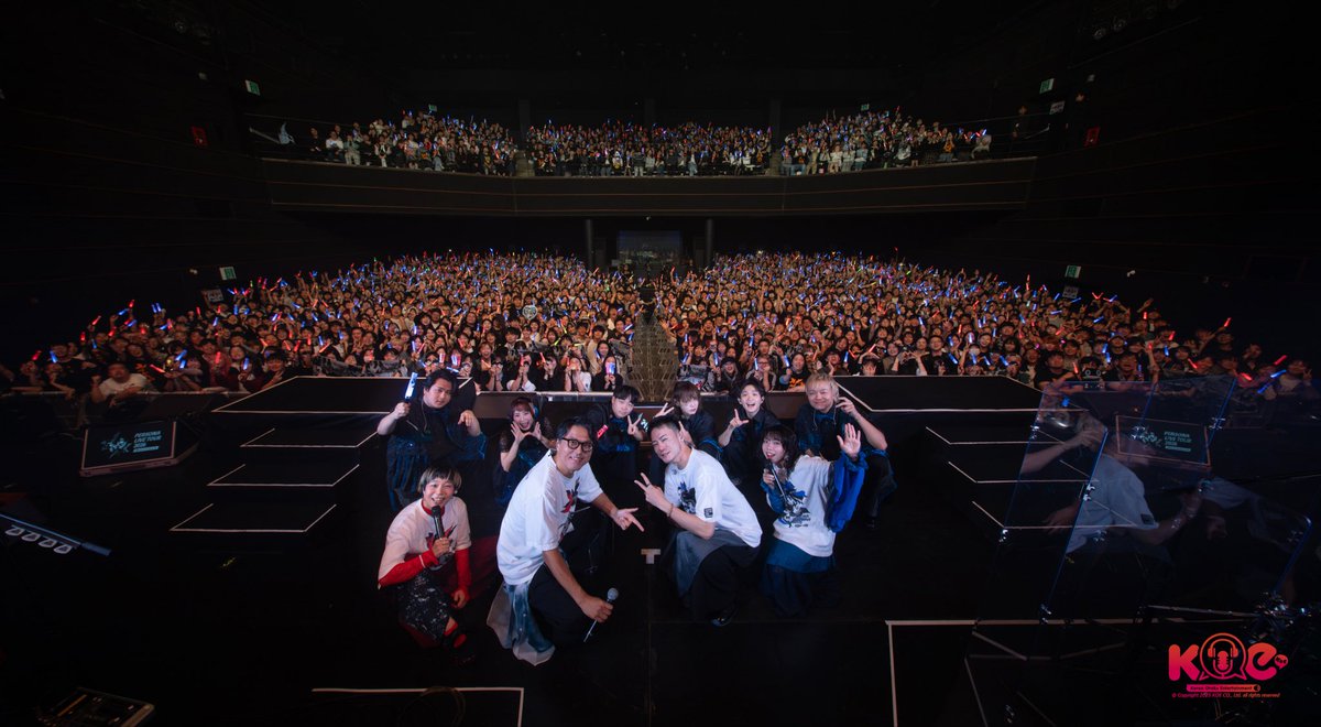 KOE_Official_'s tweet photo. 🗓️ 2026.10.03 (Sat)

PERSONA LIVE TOUR 2026 - Resonance - in Seoul

여러분의 뜨거운 성원 속에 낮 공연과 밤 공연이 모두 무사히 마무리되었습니다.

공연장을 찾아 함께해 주신 모든 관객 여러분께 진심으로 감사드립니다.
오늘의 공연이 기억에 남을 즐거운 추억이 되었기를 바랍니다.

공연에 대한 감상과 후기, 그리고 공연 운영에 대한 의견을 아래 해시태그와 함께 남겨주세요.

보내주시는 다양한 의견은 앞으로 더 나은 공연을 준비하는 데 소중히 참고하겠습니다.

앞으로도 즐거운 공연과 이벤트로 찾아뵐 수 있도록 노력하겠습니다.
감사합니다.

#페르소나 #ペルソナ #페르소나라이브26
#PLT2026 #p30th #PERSONALIVE #ペルライ #ペルソナライブ
#KOE_KOREA