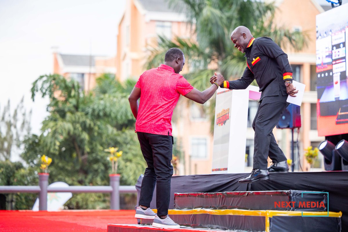 KiisFMUg's tweet photo. Pure "Ndugu" vibes between @KKariisa & @Peter_Mungoma!
Surely, Executive Aura recognised Executive Aura!
#CapitalisNext | #KIISNation | #NextMediaTalks https://t.co/WbEQMhPY29