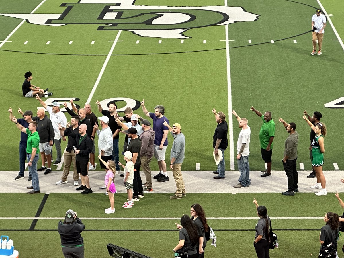 LDISDAthletics's tweet photo. We had a great time last night honoring the 2006 Lake Dallas Falcons and their historic 11-2 season. Thanks to all who came out, and thanks for the great tradition you started and the high standard you set. #FLIGHT https://t.co/67qBK1lLmp