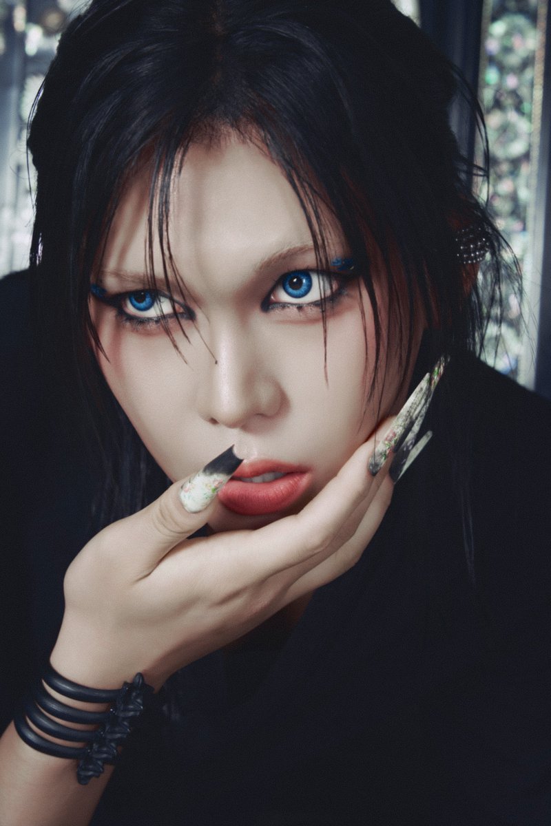 XLOV_official's tweet photo. XLOV 3rd MINI ALBUM [i=!]
CONCEPT PHOTO 1 - #HYUN

❗ 2026.10.28 (WED) 6PM (KST)

#XLOV #엑스러브
#현
#Hush #XLOV_HUSH
#i_equals_i #XLOV_i_equals_i https://t.co/s2dBZsEReo