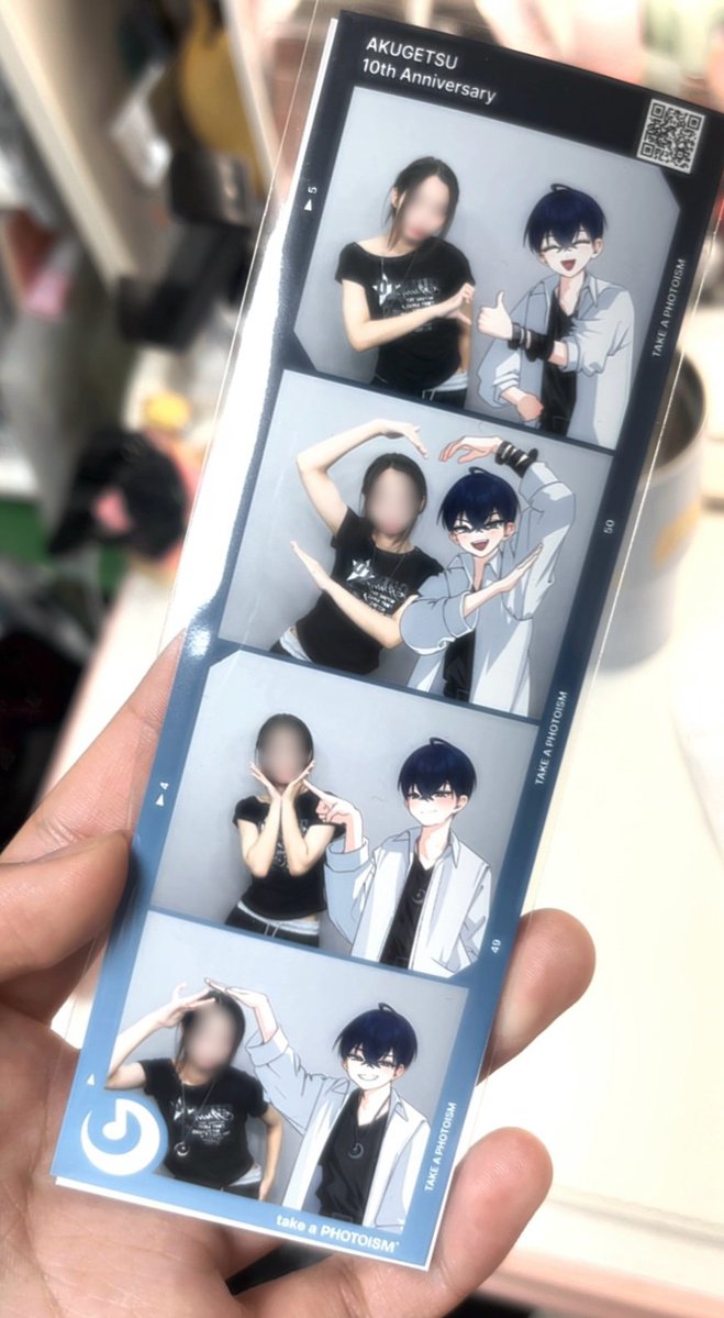 peing12356's tweet photo. 크악!! 오늘 진짜 신나게 놀았어요~ㅎㅎ 무엇보다 직원분들이 너무 착하셨어요!! 이상님이랑 옵별님 싸인도 받고~ 악님 향수 정보도 훔쳐갔습니다 마지막에 3등상 뽑았는데 너무 이뻐서 익룡이 되었다죠~ 너무 갖고 싶었었어요 헝헝 다들 만나서 너무 반가웠어요~~ https://t.co/VCoN6yn2JI