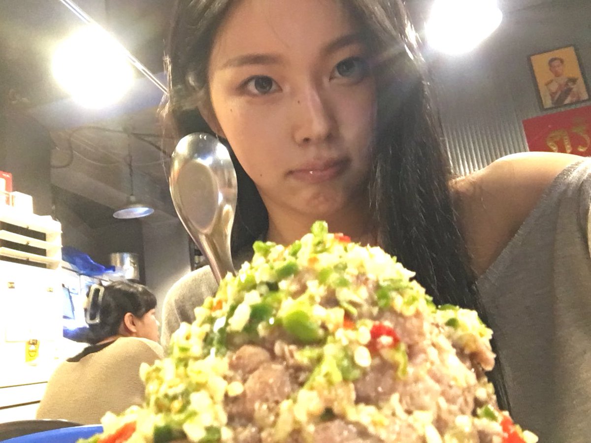 ajgyong's tweet photo. 너무여친같진마.... https://t.co/uIGsSFMhiw