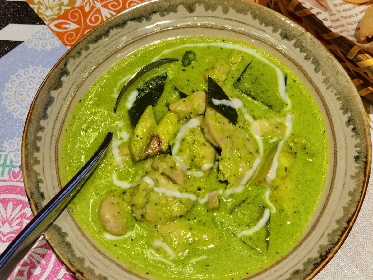 ElenaSandfdwtg's tweet photo. Mira esta snack super crujiente y sabrosa que acabo de encontrar! Perfecta para compartir con amigos mientras charlamos  No te pierdas esta delicia!， https://t.co/cbi5s4eUip