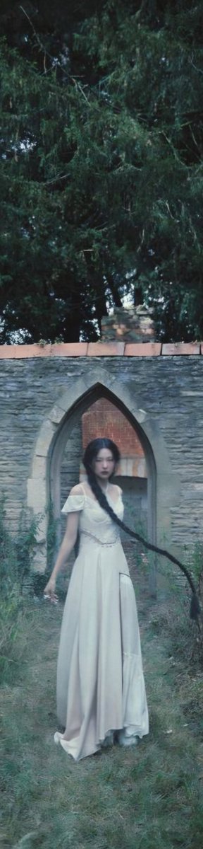 9TIMExD's tweet photo. seulgi - 28 reasons (2022)
#4YearsOf28Reasons https://t.co/IcuD9e4wKi