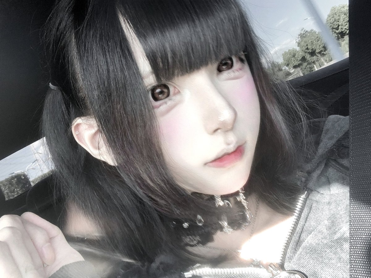 neko_rou's tweet photo. 飘飘然， https://t.co/ntAWGOhHoz