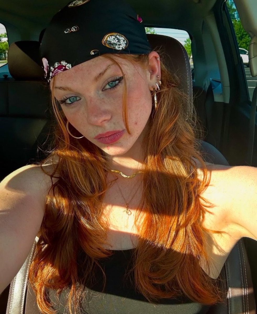 adolfmaxxing's tweet photo. Women wearing makeup are rapists https://t.co/idrqQOULM3