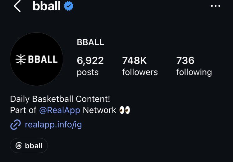 artemistonight's tweet photo. @realapp tell me why your Instagram page with 700k followers is posting my tweet with my username cropped out https://t.co/0MEhDoWJ5c