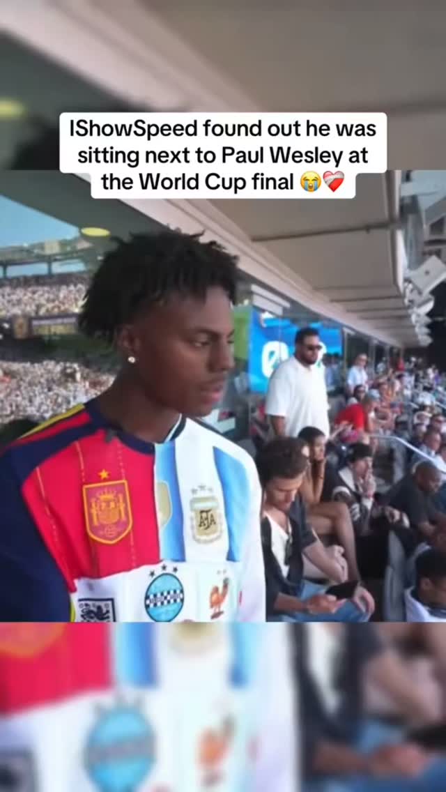 elen_e7's tweet photo. IShowSpeed realized he was sitting next to Paul Wesley at the World Cup Final. https://t.co/QGhEKPWEgm