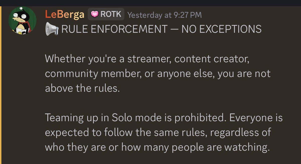 WavysTV's tweet photo. Yo @LeBerga “no exceptions” right? Teaming up in Solo mode is prohibited. Your words. But apparently your own leadership team is exempt 😂 https://t.co/ywA6ndIwYD