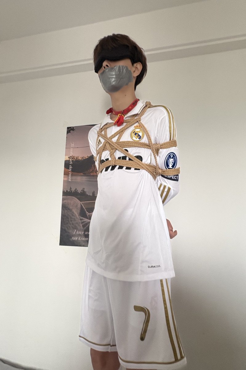 Lychangdong's tweet photo. 人生南北多歧路，君向北平我向楚。
#捆绑 #绳艺 #球服 #sm https://t.co/WEUo0zpxFc