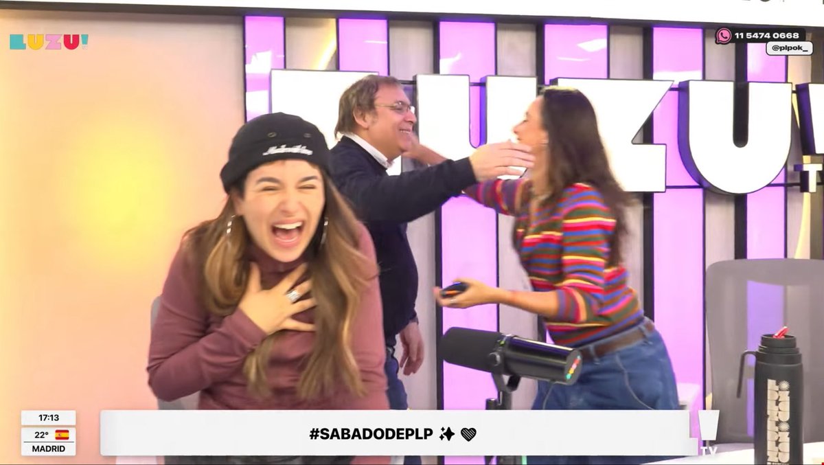 josenotfina's tweet photo. “viene rolón, actúa normal” 
evitta: 
#sabadodeplp https://t.co/oxs2Y0JZLQ
