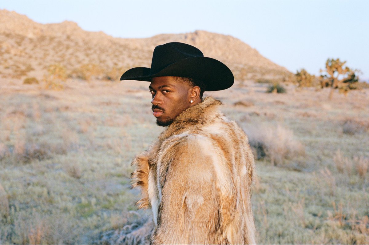 DreamsOfDominic's tweet photo. “World’s Greatest” by Lil Nas X 
has surpassed 1 million views! https://t.co/wdR5fw4JTy