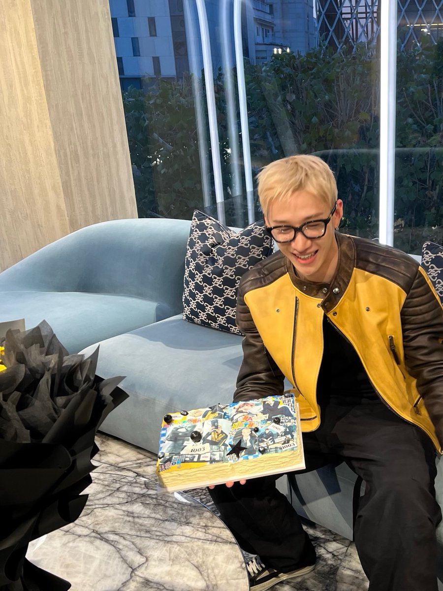 ChanStargazing's tweet photo. 261004 #방찬 인스타

3️⃣0️⃣
#STAY #Fendi #BirthdayBoi https://t.co/TujdsPfACM