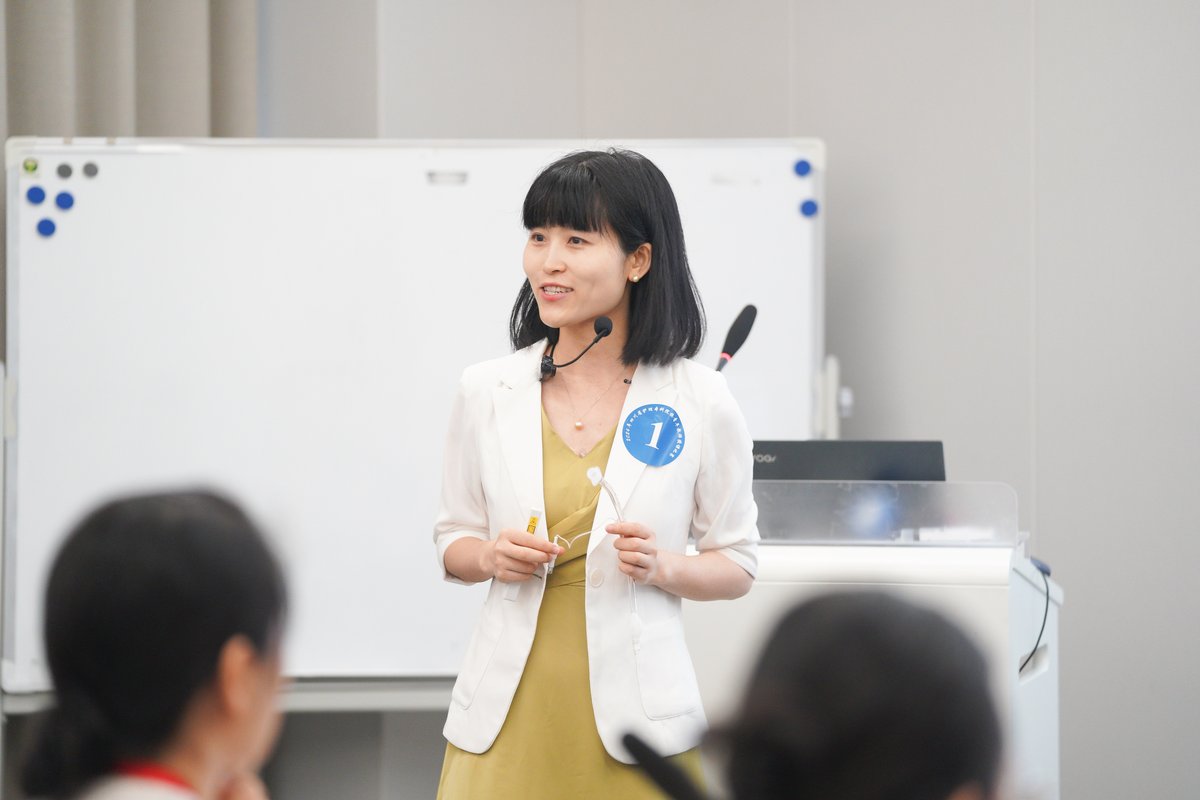 RowanWatsohw's tweet photo. Acabo de impartir un taller sobre técnicas de comunicación asertiva para más de 50 profesionales de recursos humanos. Intercambiamos ideas geniales y nos llevamos muchas herramientas prácticas! ， https://t.co/3TBz0og2gA