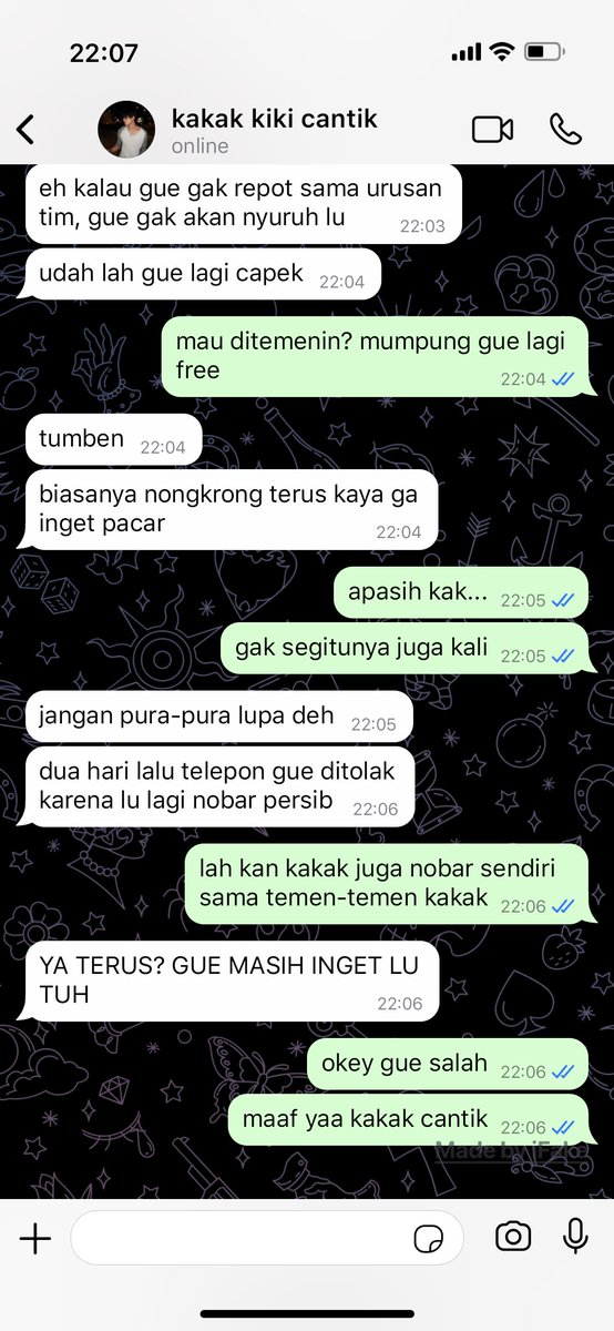 AsaloleNda's tweet photo. #maktak #mktk local au; maki pacaran sama ketua ultras sekolah yg galak banget, IDK AKU MAU NAMAIN INI APA https://t.co/2uRvJZebyx