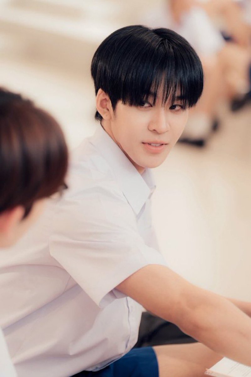 teeporneverdie's tweet photo. เติ้ดกับฉินนางอยู่โรงเรียนเดียวกันป่ะ 555555555555555555555555555555 https://t.co/ebEoFFnJZM
