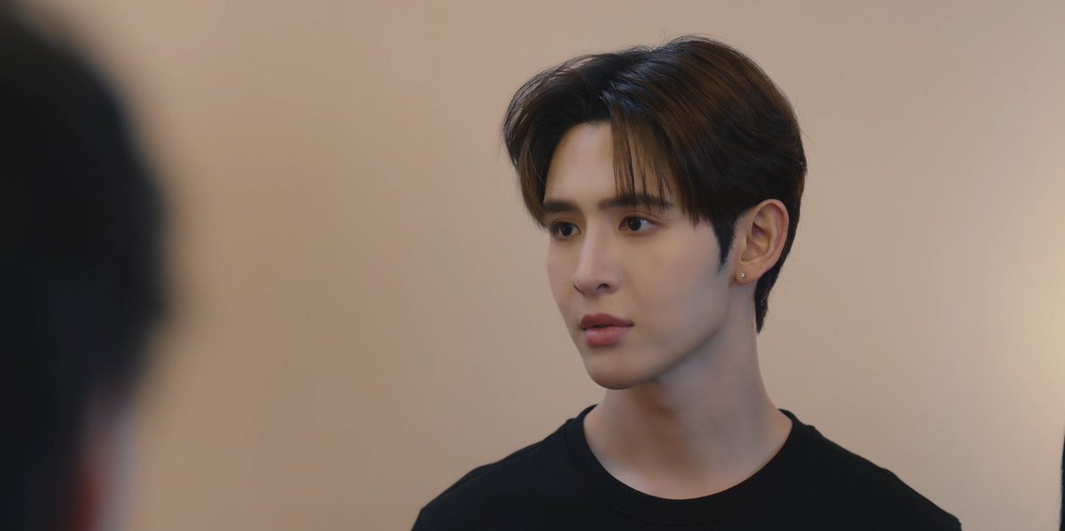 MrFanboySeries's tweet photo. ใจเย็น ๆ กันนะคร่าาา ทั้งน้องจูโน่และน้องไนน์เลยยย ~ (เบาลูกเบา) 🥶

MR FANBOY CHAPTER 6
#MrFanboyEP6 https://t.co/kGH9LptLJG