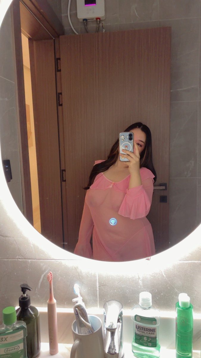 debra04ay4's tweet photo. #jeddah_lady
#lady_jeddah 
#jeddah_ladyboy https://t.co/K99zsSr2hH