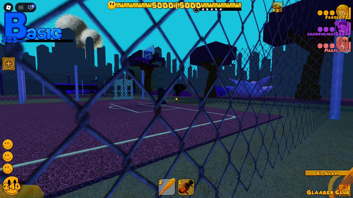 froze0911's tweet photo. i hit him too hard that he just got stuck in fence #enfosi https://t.co/oIAHNQgbk9