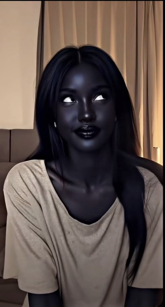 lilly_bille's tweet photo. Hey @grok can u swap their skin color? https://t.co/hGcSNM15TJ