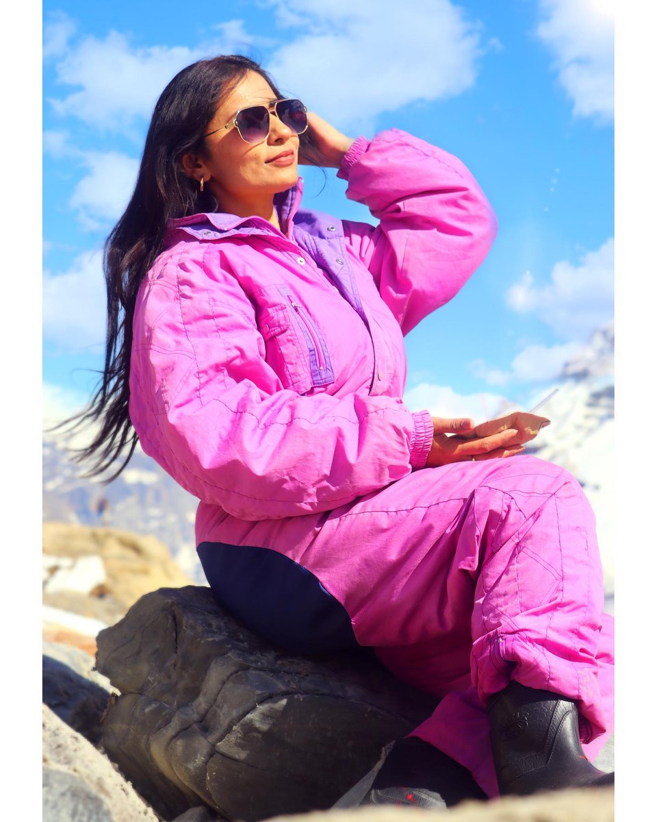 leoslvarj's tweet photo. The sun shines brightest from the mountain peaks… https://t.co/oW5zWmUfwZ