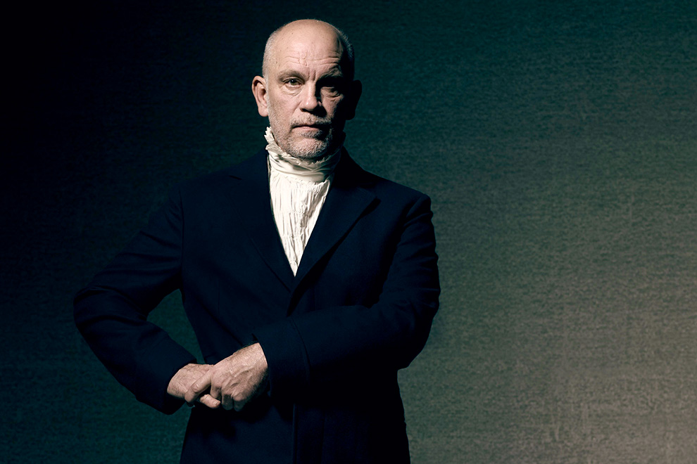 UNAM_MX's tweet photo. En el #FestivalCulturaUNAM la literatura trasciende sus límites, con John Malkovich y la OFUNAM. Acompañado por la orquesta universitaria, el actor estadounidense interpretará un pasaje de “Sobre héroes y tumbas”, novela de Ernesto Sabato 🎻🎭. Hoy, 3 de octubre, a las 20 h. Más detalles en @Gaceta_UNAM > https://t.co/h6857W041O